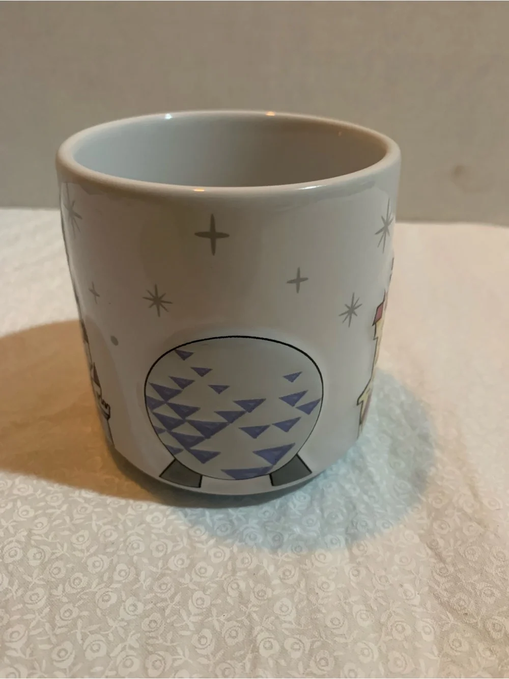 Disney Parks 4 Icons Disney World parks flower pot or would make a candle
